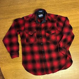 Pendleton Shirt Jacket Outdoors Man 100% pure virgin wool. Vintage